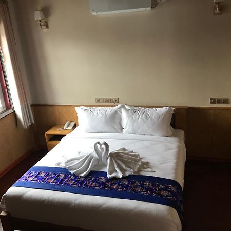 Silver Lake Hotel Nyaung Shwe Esterno foto