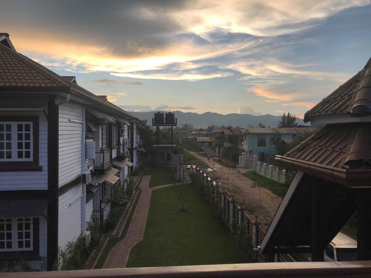 Silver Lake Hotel Nyaung Shwe Esterno foto
