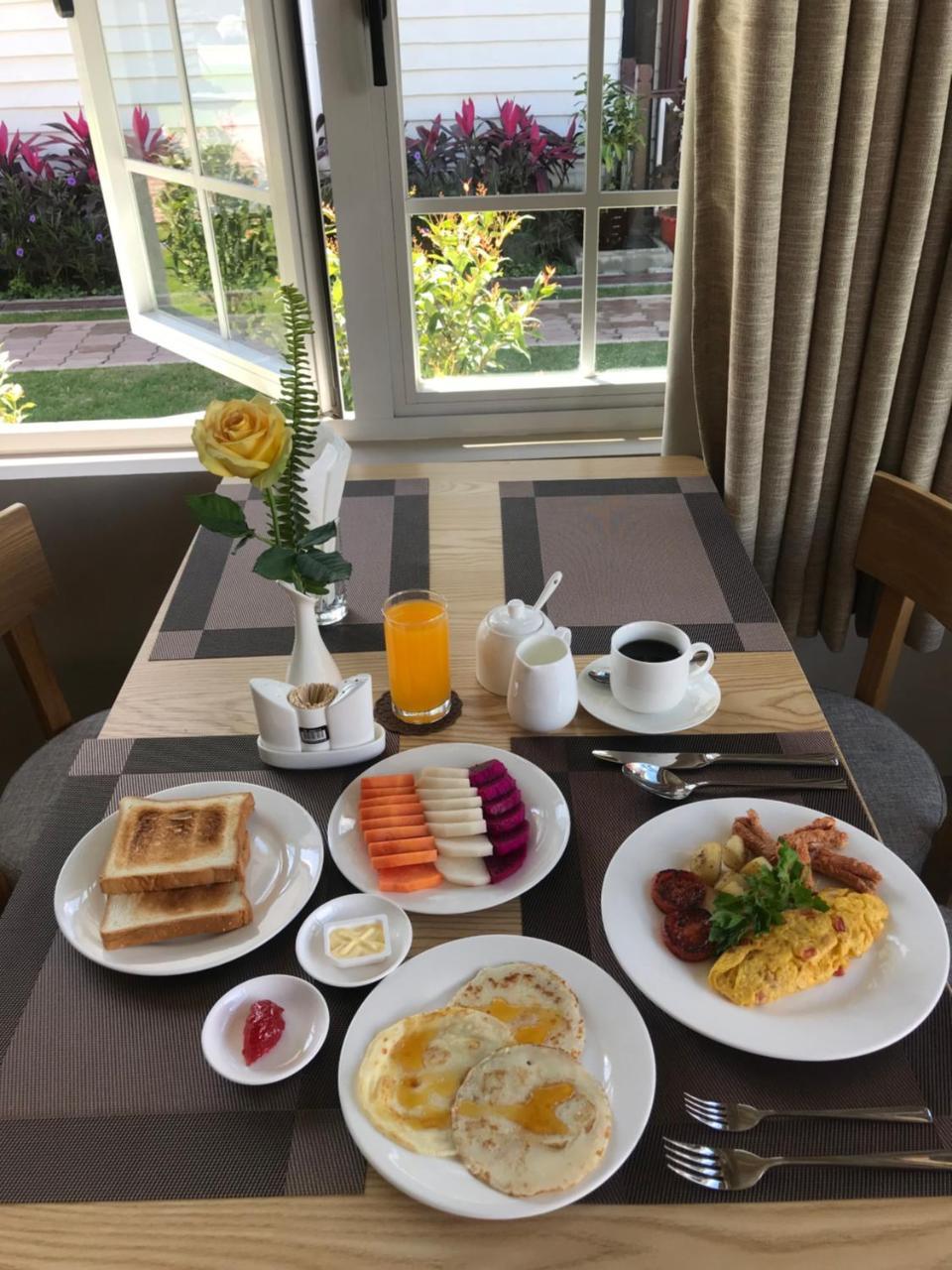 Silver Lake Hotel Nyaung Shwe Esterno foto